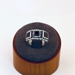 Vintage 925 Sterling Silver Garnet Band Ring Size 6 Estate Jewelry